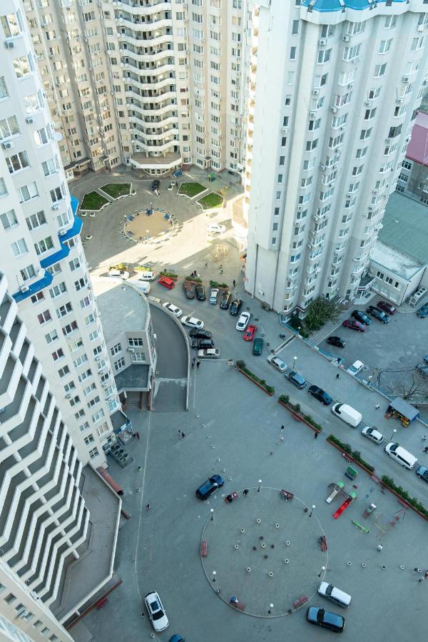 White Attic Apartment Odessa Esterno foto